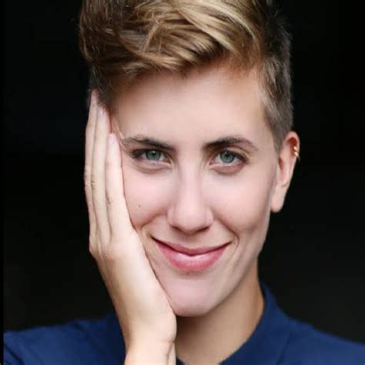 Er Fightmaster Partner: Who is the Non-Binary Actor Dating?